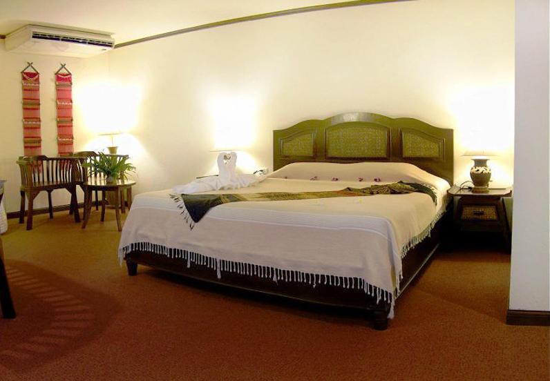 Phuphaya Resort Pattaya Rom bilde